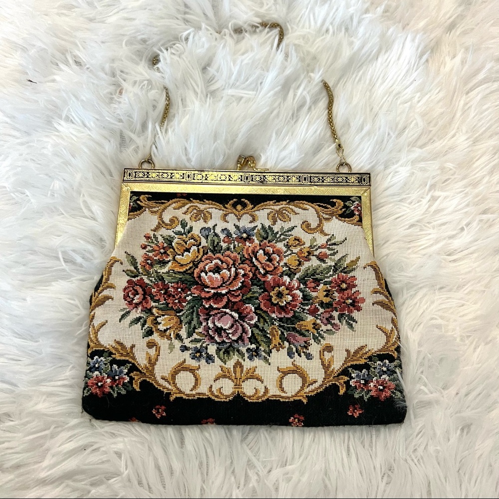 Vintage Small Kisslock Floral Tapestry Chain Evening Bag Romantic Historic